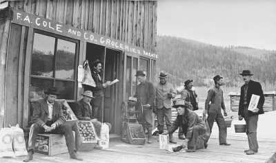 Frank Cole's store in Whitehorn, John Ophus collection