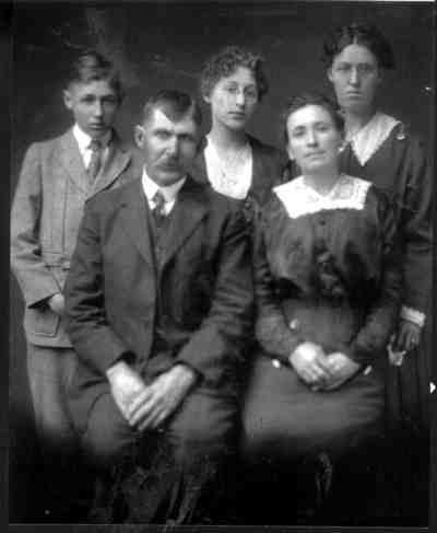Hillside's "first family" (at present site): back row, Harry (later storekeeper), Hattie (later Mrs. Claude Eastman), Pearl; front row Marion Samuel (storekeeper, postmaster after 1920), Emma AHanna (postmistress, after 1894). This picture was likely taken in the 1920s.