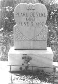 Pearl DeVere's tombstone