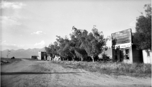 The original Mineral Hot Springs resort had been abandoned for a number of years when this photo of the main road in Mineral Hot Springs, Colorado was taken in 1942. The photo of the swimming pool building was taken on the same day by Muriel Sibell Wolle. Courtesy of the Western History/Genealogy Dept., Denver Public Library.