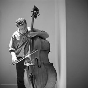 Composer/bassist Edgar Meyer, called by The New Yorker “the most remarkable virtuoso” in the history of his instrument, has come to Salida Aspen three times (2006, 2013 and 2015).