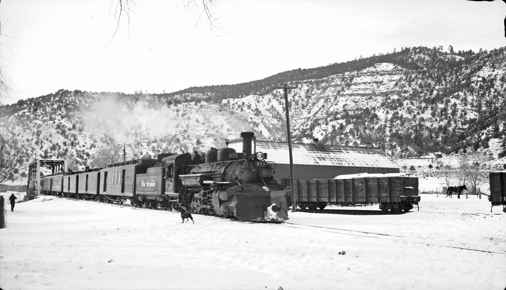 View of the Denver and Rio Grande Western locomotive 473 (2-8-2), train number 216. “The San Juan” in snow at Pagosa Junction (Gato, Archuleta County), Colorado, December 1948. Courtesy of the Denver Public Library.